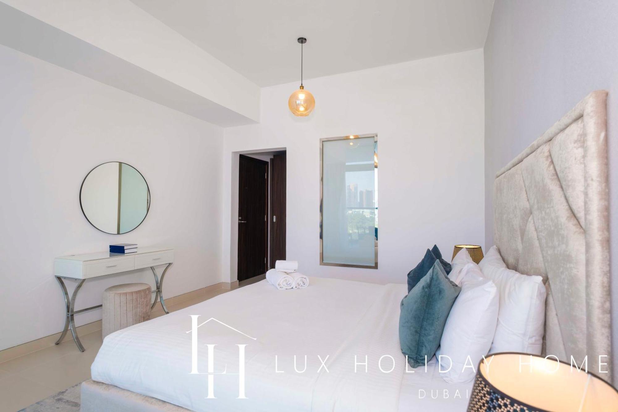 LUX - Opulent Island Suite 3 Dubai Buitenkant foto
